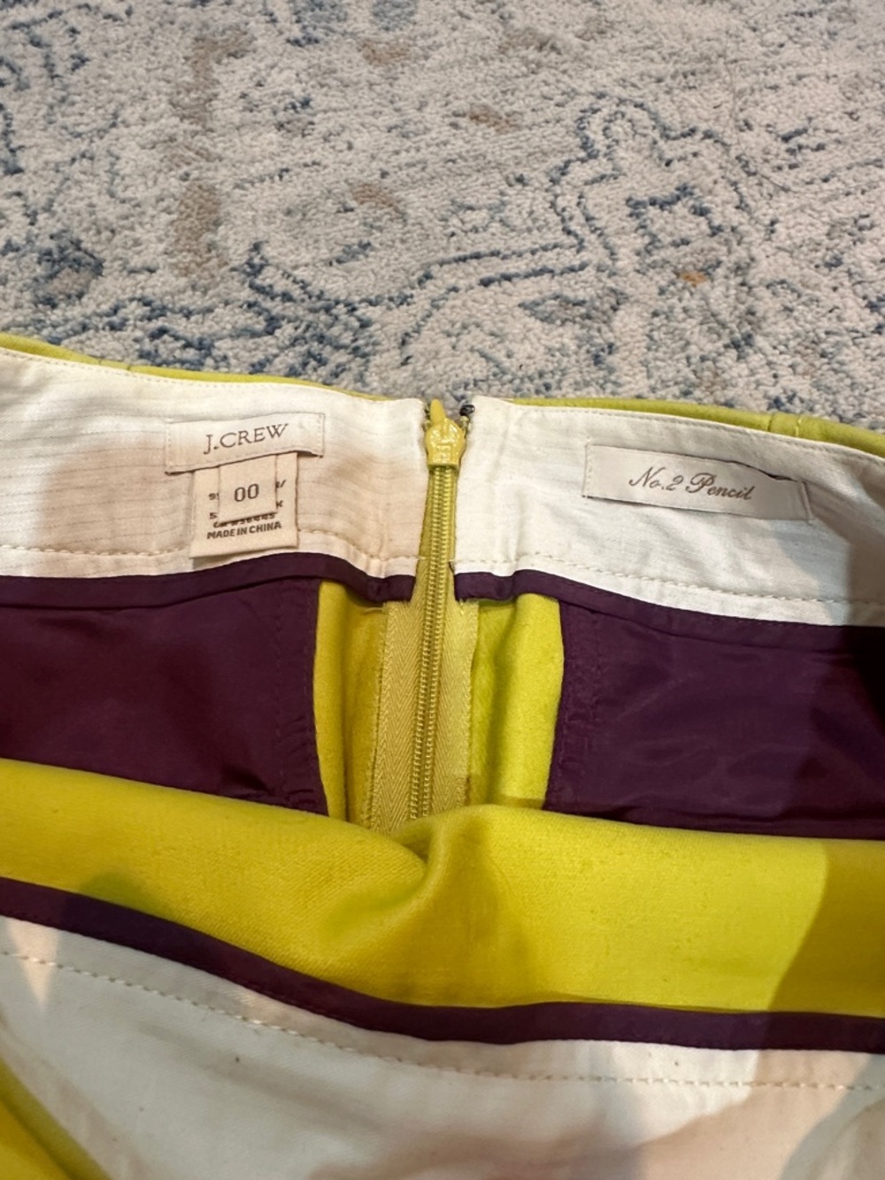 J. Crew Lime Chartreuse Pencil Skirt Size 00 - Picture 2 of 3